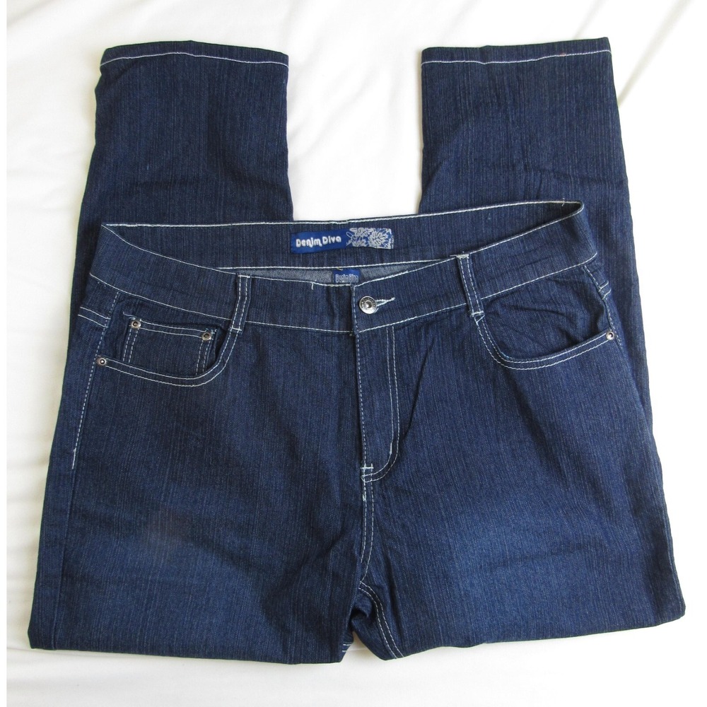 Denim Diva Jeans Fleur de Lis Flap Pockets Cropped Women's Size 20 - Picture 4 of 7